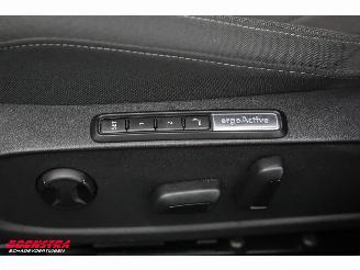 Volkswagen Golf 1.0 TSI Life LED ACC Memory Virtual H/K picture 21