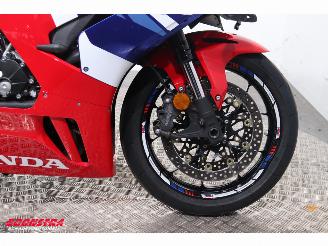Honda CBR 1000 RR-R Fireblade Akrapovic ABS LED picture 14