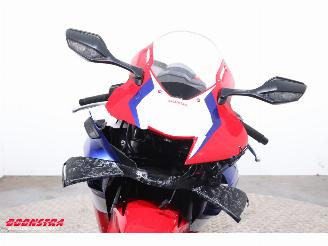 Honda CBR 1000 RR-R Fireblade Akrapovic ABS LED picture 17
