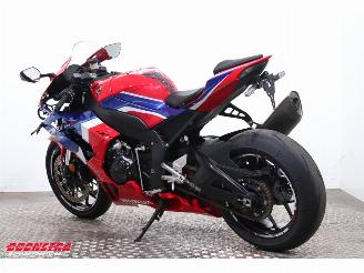 Honda CBR 1000 RR-R Fireblade Akrapovic ABS LED picture 4