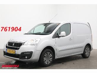 krockskadad bil bedrijf Peugeot Partner 1.6 BlueHDi 100 Aut. L1 Premium Bluetooth Airco Cruise PDC AHK 152.632 km! 2018/11