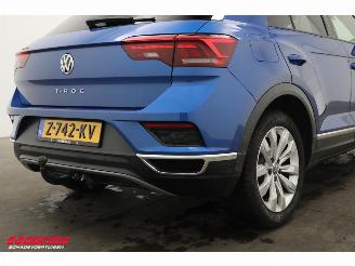 Volkswagen T-Roc 1.5 TSI Sport LED ACC Navi Clima SHZ LRHZ picture 5