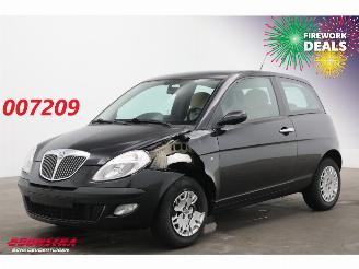 Schadeauto Lancia Ypsilon 1.2 Airco 52.440 km! 2003/10