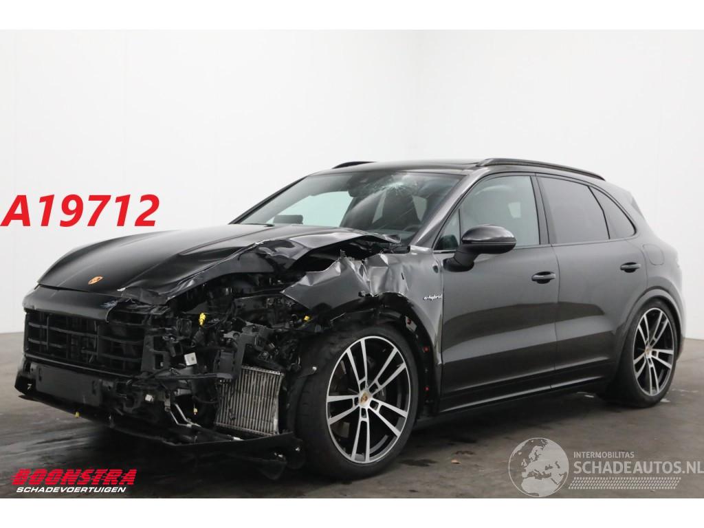 Porsche Cayenne 3.0 E-Hybrid Pano LED ACC HUD Sport Chrono PDLS+ PASM AHK