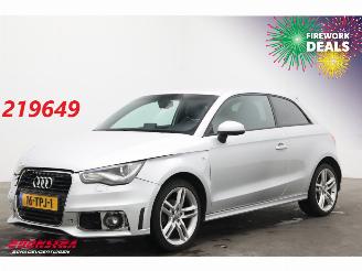 skadebil auto Audi A1 1.2 TFSI S-Line Xenon Navi Clima Cruise PDC 2012/3