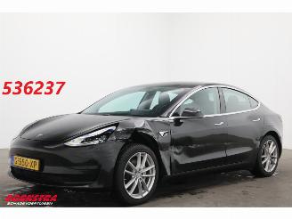 krockskadad bil auto Tesla Model 3 Standard RWD Plus 60 kWh Fahrbereit LED ACC Pano Leder 2020/1
