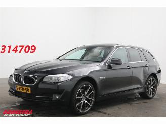 Schadeauto BMW 5-serie Touring 528i Aut. Pano ACC Memory Leder SHZ 2010/12