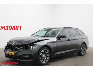 Coche accidentado BMW 5-serie Touring 520i Aut. Sport-Line LED Navi Clima Cruise PDC AHK 2018/9