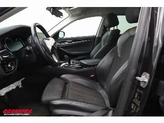 BMW 5-serie Touring 520i Aut. Sport-Line LED Navi Clima Cruise PDC AHK picture 15