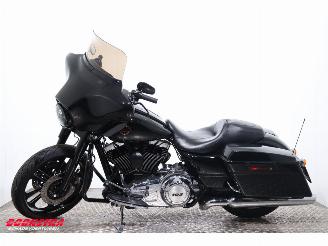 Harley-Davidson  103 FLHX Street Glide 103 FLHX Street Glide ABS LED Cruise Radio picture 5