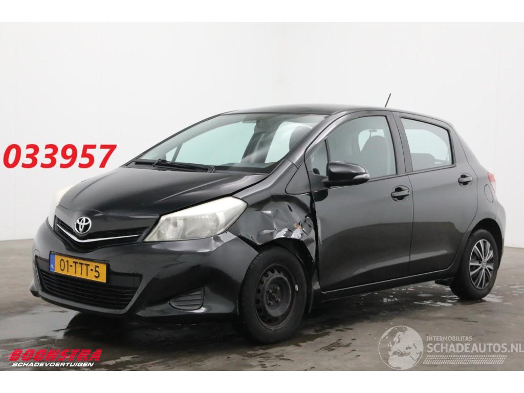 Toyota Yaris 1.0 VVT-i Aspiration Airco Camera Bluetooth 167.634 km!