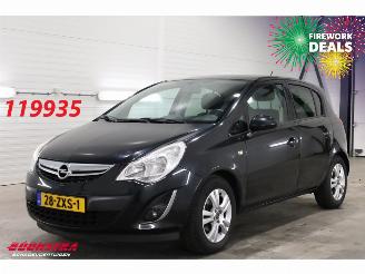 krockskadad bil auto Opel Corsa 1.2-16V Berlin Clima Cruise PDC 171.701 km! 2013/3
