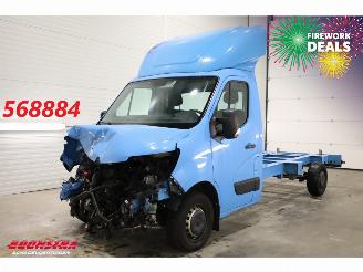 krockskadad bil bedrijf Renault Master 2.3 dCi 145 Airco Cruise Bluetooth 2021/1