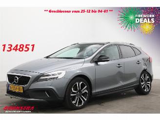 škoda osobní automobily Volvo V-40 Cross Country 2.0 T3 Momentum LED Memory Leder Navi Camera SHZ PDC AHK 2017/5