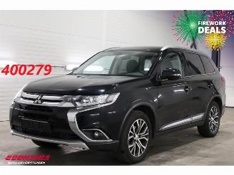 Avarii autoturisme Mitsubishi Outlander 2.2 DI-D Intense Clima Cruise Camera Bluetooth AHK 184.136 km! 2017/10