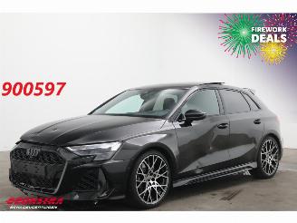 skadebil auto Audi Rs3 Sportback 2.5 TFSI Quattro Magnetic Ride ACC Carbon Pano Memory Sonos ACC HUD 2024/11