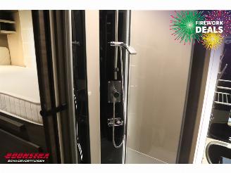 Mc Louis  Carat 473 2.2 MJ Solar Garage Hefbed Single Beds TV Leder Airco Cruise picture 19