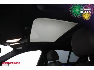 BMW 5-serie 530e iPerformance Sport Line Schuifdak LED ACC SHZ PDC picture 18