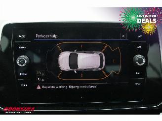Volkswagen T-Roc 1.0 TSI R-Line LED ACC Airco LRHZ SHZ 17.647 km! picture 22