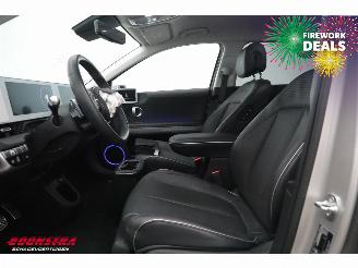 Hyundai ioniq 5 Connect+ AWD 77.4 kWh LED ACC HUD MirrorCam 360° Ventilatie picture 17