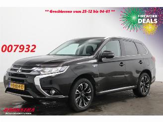 škoda osobní automobily Mitsubishi Outlander 2.0 PHEV instyle Leder 360° LRHZ Camera AHK 2015/12