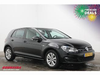 Volkswagen Golf 1.0 TSI Comfortline Navi Clima Cruise Camera PDC AHK 74.205 km! picture 2