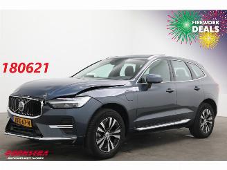 skadebil auto Volvo Xc-60 2.0 T6 PHEV AWD Essential Bright Pano LED ACC Camera LRHZ AHK 2025/2