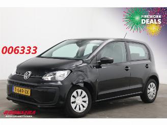 Schadeauto Volkswagen Up! 1.0 5-DRS Airco Bluetooth 59.636 km! 2023/9