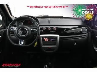 Microcar  M8 Premium DCI Leder 26.623 km! picture 6