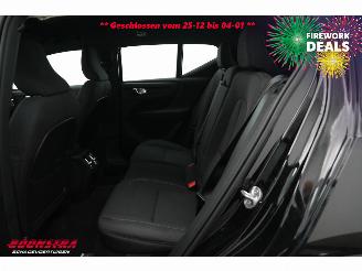 Volvo XC40 Single Motor Extened Range Core 82 kWh LED ACC Navi Camera LRHZ picture 17