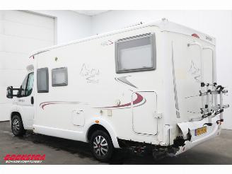 Rapido  643F 2.3 MJ Luifel Solar Fietsendrager Dwarsbed picture 4