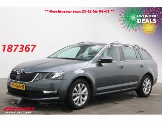 škoda osobní automobily Skoda Octavia Combi 1.6 TDI Greentech Ambition Business Navi Clima Cruise SHZ PDC 2018/2