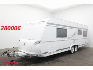 skadebil caravan Tabbert  Puccini 685 DF Tandemasser Dakairco Queens Bed Rondzit 2026/7
