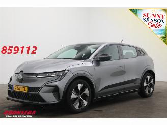 skadebil auto Renault Mégane E-Tech EV60 Optimum Charge Evolution Clima Navi Cruise Virtual SHZ LrHZ PDC 2022/11