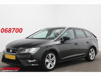 Voiture accidenté Seat Leon ST 1.4 EcoTSI FR Connect Pano Cruise Navi Clima Apple/Android PDC AHK 2015/12