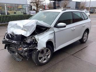 Vrakbiler auto Skoda Fabia Fabia III Combi (NJ5), Combi 5-drs, 2014 / 2022 1.0 TSI 12V 2018/1