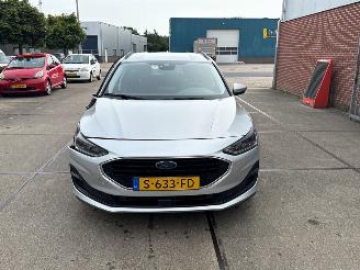 krockskadad bil auto Ford Focus  2022/12