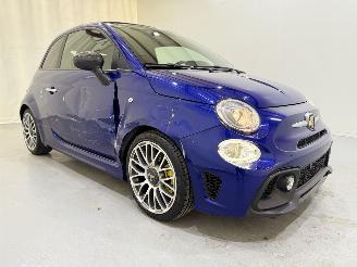 škoda osobní automobily Abarth Pacifica 595 C 1.4 T-Jet 70th Anniversary 2020/9