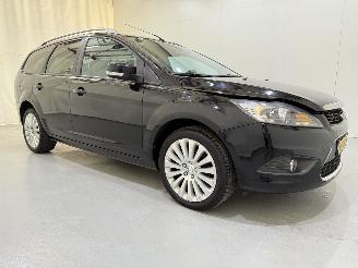 krockskadad bil auto Ford Focus Wagon 1.8 Flexifuel Titanium 2009/4