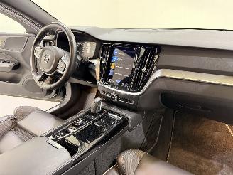 Volvo V-60 2.0 T8 Recharge PHEV R Design AWD picture 65