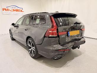 Volvo V-60 2.0 T8 Recharge PHEV R Design AWD picture 57