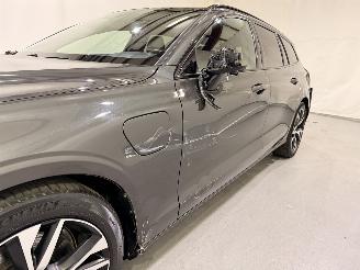 Volvo V-60 2.0 T8 Recharge PHEV R Design AWD picture 38