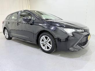 Damaged car Toyota Corolla Touring Sports 1.8 VVT-i Hybrid Active Aut. 2019/4