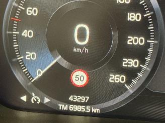 Volvo XC40 T2 Plus Dark Aut8 picture 42