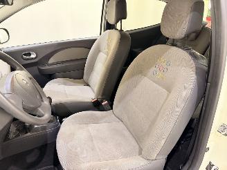 Renault Twingo 1.5 dCi 85 Collection Airco picture 22