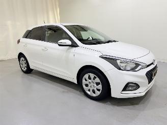 Hyundai I-20 HB 1.0 T-GDI Comfort Automaat picture 26