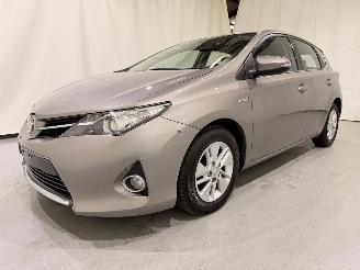 Toyota Auris HB 1.8 Hybrid Comfort picture 3