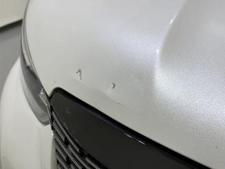 Peugeot 2008 1.2 Blue Lease Allure picture 15