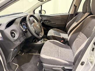 Toyota Yaris HB 1.5VVT-i HEV Y20 Automaat picture 8