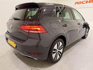 Volkswagen e-Golf VII HB E-DITION Aut picture 26